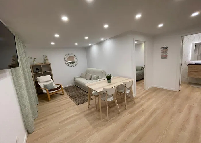 Neto Pinto - Casa De Ferias / Fins De Semana. *