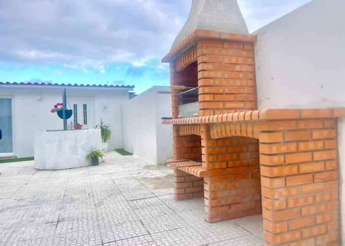 Nyaraló Neto Pinto - Casa De Ferias / Fins De Semana. Lourinhã