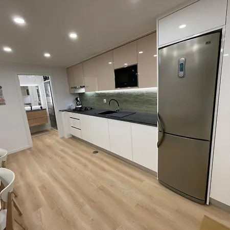 Neto Pinto - Casa De Ferias / Fins De Semana.