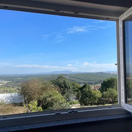 Neto Pinto - Casa De Ferias / Fins De Semana. Casa de Férias Lourinhã