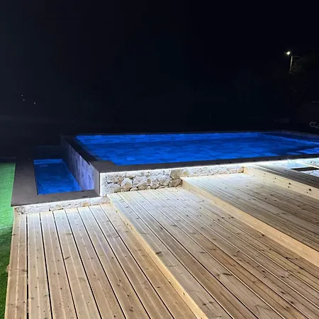 Neto Pinto - Casa De Ferias / Fins De Semana. Holiday home *